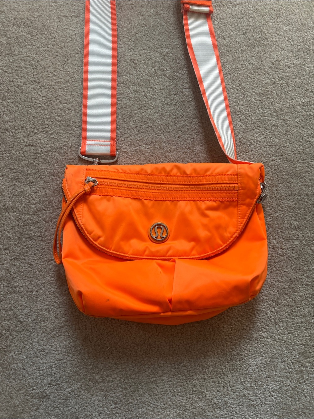lululemon athletica Festival Bag Pizzazz 2012